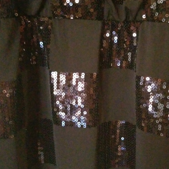 Best party dress! White House/ Black Market - Picture 3 of 8